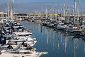 Brighton, est sussexe, Royaume-Uni. Mars 06. vue de Brighton Marina dans Brighton est sussex sur Mars 6, 2024 photo