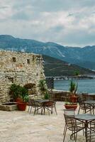 incroyable vue de budva vieux ville et le adriatique mer. Voyage destination dans Monténégro. photo