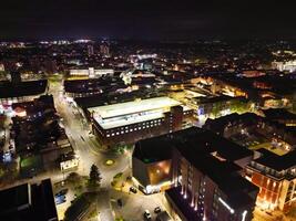 nuit aérien vue de illuminé historique central bedford ville de Angleterre Royaume-Uni. avril 5ème, 2024 photo