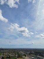aérien vue de brent traverser Ouest hendon Londres ville de Angleterre uni Royaume, avril 12e, 2024 photo