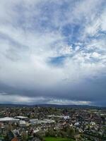 aérien vue de central Aylesbury ville de Angleterre uni Royaume. avril 1er, 2024 photo