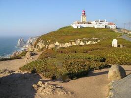 cabo da Roca, situé dans le Portugal, est renommé comme le le plus à l'ouest point de continental L'Europe . photo