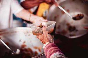 le concept de mendicité et faim photo