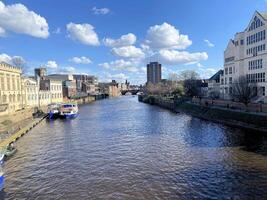 une vue de le rivière ouse à york photo