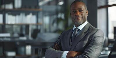 affaires portrait de un africain américain homme dans le Bureau photo