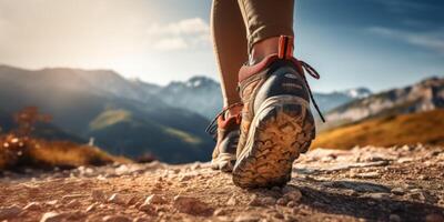 du voyageur pieds sur le rochers photo