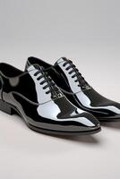 brevet cuir monsieur des chaussures photo