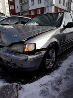 voiture a bosselé endommagé photo