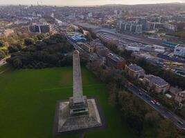 Wellington monument dans Dublin, Irlande par drone photo