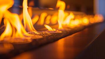 une mur de vacillant Feu le linéaire gaz cheminée crée une confortable et intime atmosphère pour froid nuits. 2d plat dessin animé photo