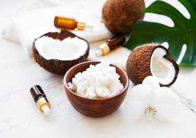 ingrédients spa naturels à la noix de coco photo