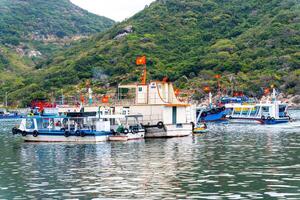 vue de vinh salut baie, nui Chua nationale parc, neuf thuan province, vietnam photo