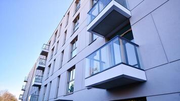 moderne architecture de Urbain Résidentiel appartement bâtiment. appartement bâtiment extérieur, Résidentiel maison façade. photo