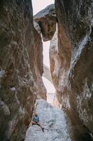 levant les yeux dans le canyon photo