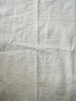 en tissu toile de fond blanc lin Toile froissé Naturel coton en tissu Naturel Fait main lin Haut vue Contexte biologique éco textiles blanc en tissu lin texture photo