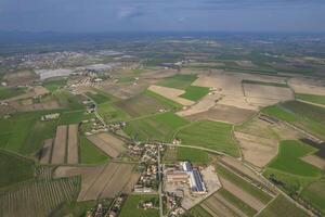 aérien vue de ferme terre dans le po vallée photo