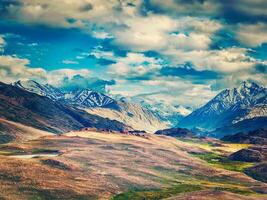 petit Lac dans himalaya photo