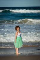 magnifique fille posant sur le plage. or côte, Australie, Queensland photo