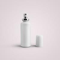 Flacon pulvérisateur en plastique cosmétique blanc de rendu 3D isolé sur fond gris. adapté à votre conception de maquette. photo