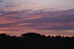 le coucher du soleil dans le Pays-Bas photo