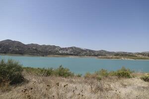 Lac Las mairelas, périana, Espagne photo