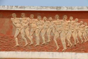 monument porte de non retour, souvenir de tout le des esclaves déporté à le amériques de ouidah, Bénin photo