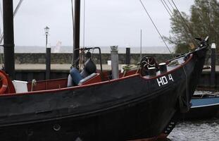 port, euh, ancien île dans le Zuiderzee, le Pays-Bas, pêche village photo