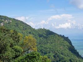 scénique vue paysage de montagnes dans nord Thaïlande photo