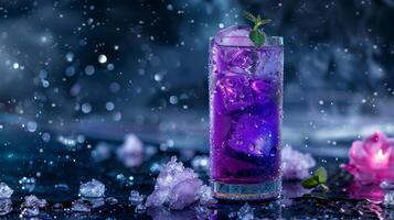 impératrice Gin, impératrice Gin et Tonique, violet Gin, violet Gin et Tonique, Gin et un soda, Gin et lutin photo