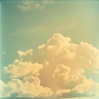 serein ciel avec houleux des nuages dans tranquille atmosphère photo