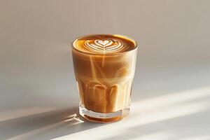 une tasse de latté avec rayon de lumières de fenêtre photo