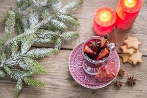 Réchauffé du vin sur Noël veille photo