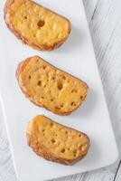Cheddar fromage toasts photo