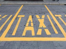 Jaune Taxi route marquage signe photo