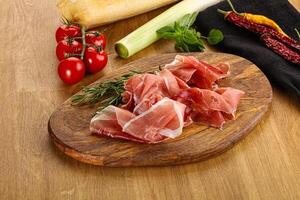 Espagnol cuisine porc Viande jamon photo