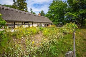 vieux du pêcheur Maisons dans kluki village, Pologne. photo