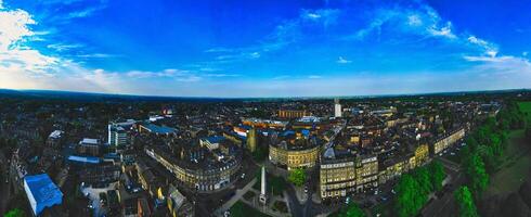 aérien panoramique vue de une ville dans harroquer, Nord Yorkshire photo