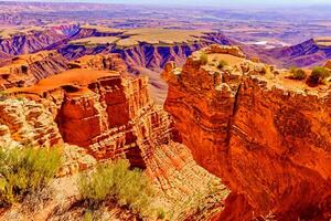 antilope canyon est une fascinant Naturel merveille, renommé à l'échelle mondiale pour ses écoulement rouge Roche formations, fabrication il un de le plus recherché les destinations pour la nature passionnés à travers le globe. photo
