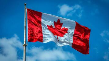 canadien drapeau flottant dans le brise photo