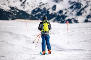 grandvalira, andorre. 2021 14 août.skiier dans la station de ski de grandvalira en andorre en 2021