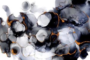 peinture abstraite à l'encre fluide noir foncé brillant technique de marbre naturel transparent or sur blanc. photo