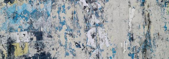 mur texturé avec du gris. texture de ciment en béton légèrement gris clair pour le fond. texture de peinture abstraite.