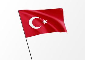 drapeau de la turquie volant haut dans le fond isolé jour de l'indépendance de la turquie. collection de drapeau national du monde illustration 3d photo