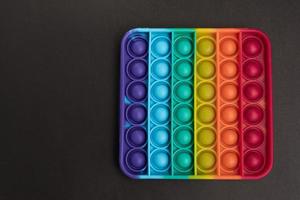 fidget pop it toy couleur arc-en-ciel - antistress, amusant et éducatif