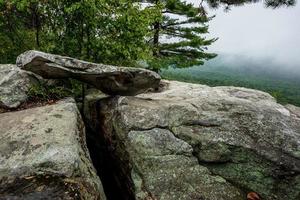 brouillard sur le lac minnewaska photo