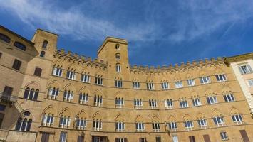 Piazza del Campo à Sienne, Italie photo