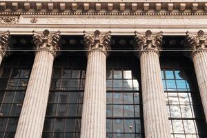 façade ancien bâtiment avec colonnes new york exchange