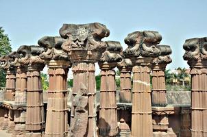 architecture indienne ancienne. archéologie antique antique de l'asie de l'inde. photo