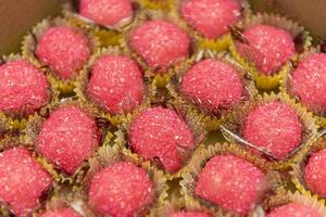 bonbons d'anniversaire pour enfants brésiliens typiques. photo