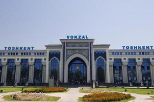 Gare centrale de Tachkent, Ouzbékistan photo